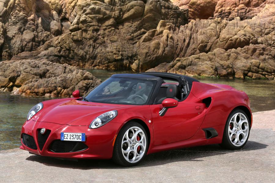  Alfa Romeo 4C Spider (960) 2015 года  (WW) (фото 35 из 59)